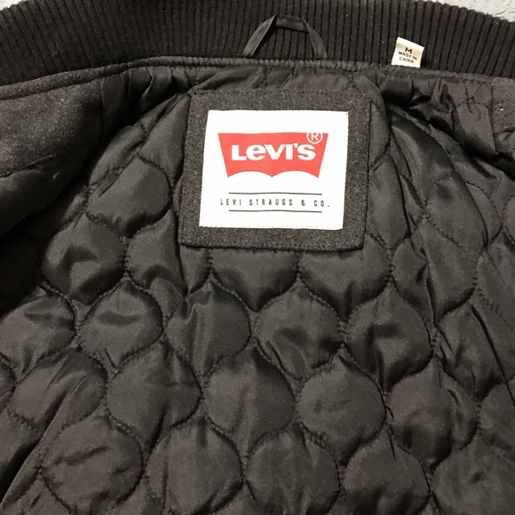 Man’s jacket - Picture 2 of 2